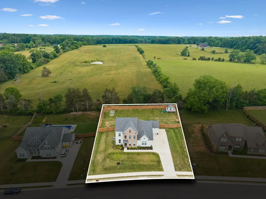 7215 Adenborough Dr, Fairview, TN 37062 - #2