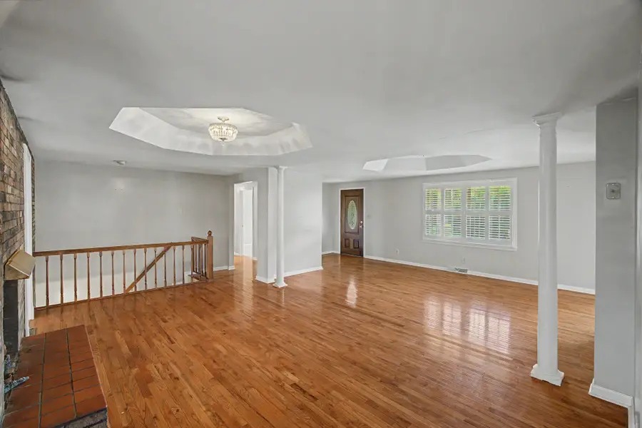 530 S Main St, Adairville, KY 42202 - #3