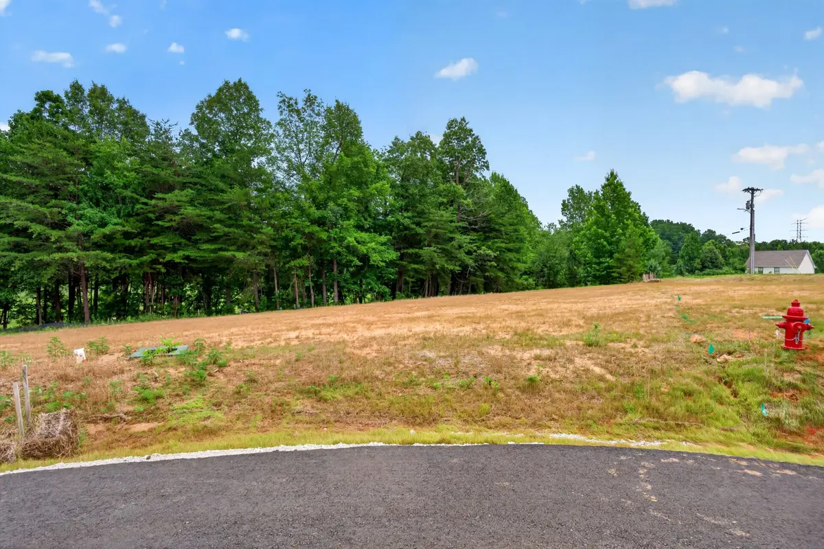 8 Brook View Dr, Cookeville, TN 38501 - #1