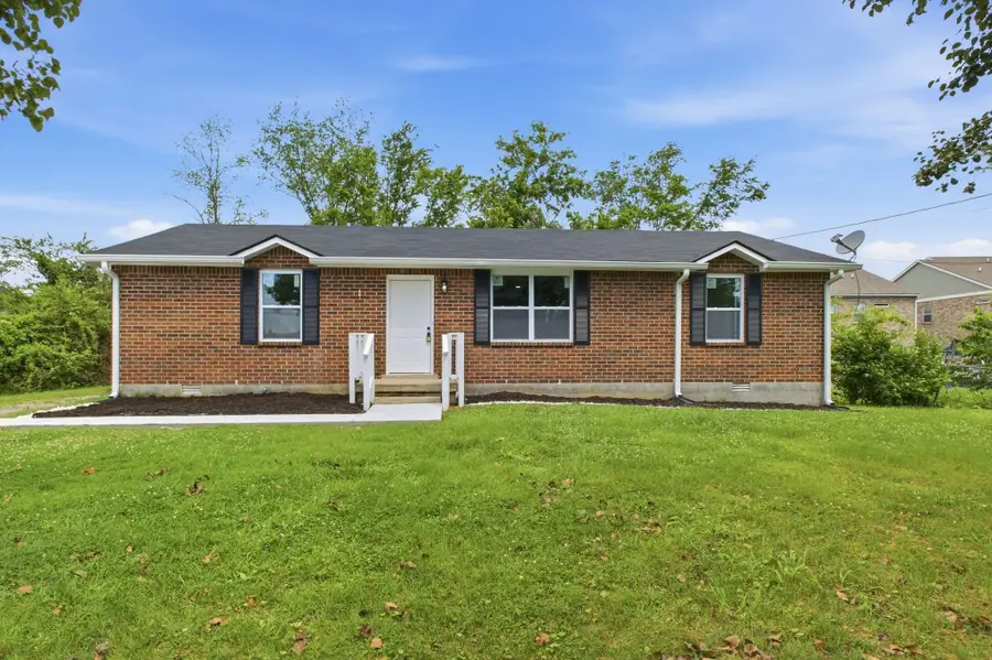 115 Walnut Crest Dr, Gallatin, TN 37066 - #2