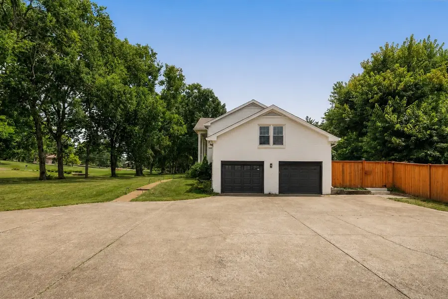 829 Coxboro Dr, Brentwood, TN 37027 - #3