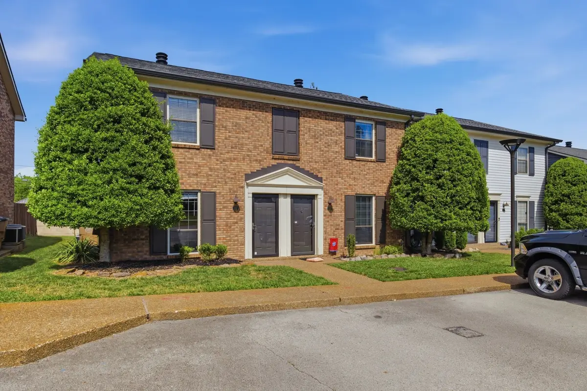 132 Academy Sq, Nashville, TN 37210 - #1