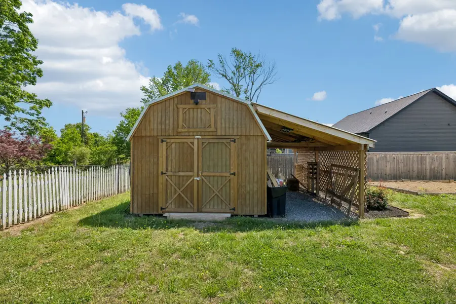 1180 Shaylee Dr, Springfield, TN 37172 - #2