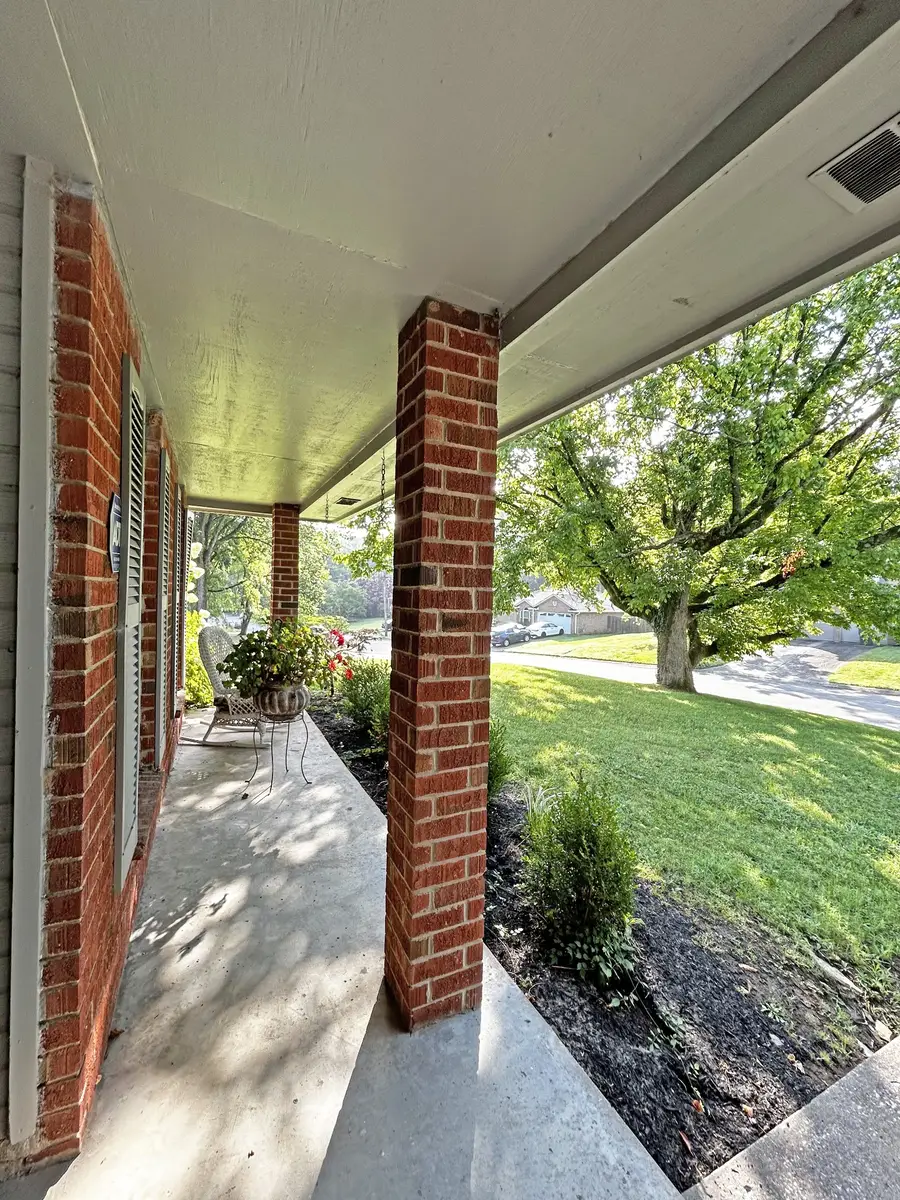 1717 Ridgemere Ct, Hermitage, TN 37076 - #2