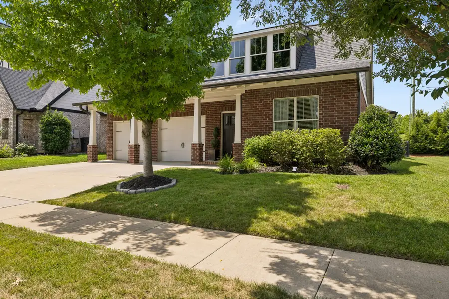 2037 Ryecroft Ln, Franklin, TN 37064 - #2