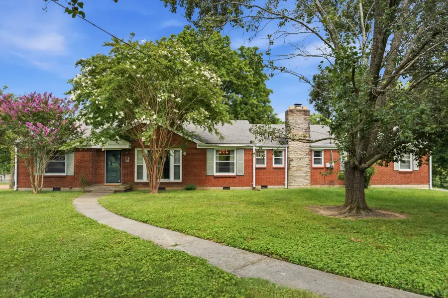 502 N Marthona Rd, Madison, TN 37115 - #2