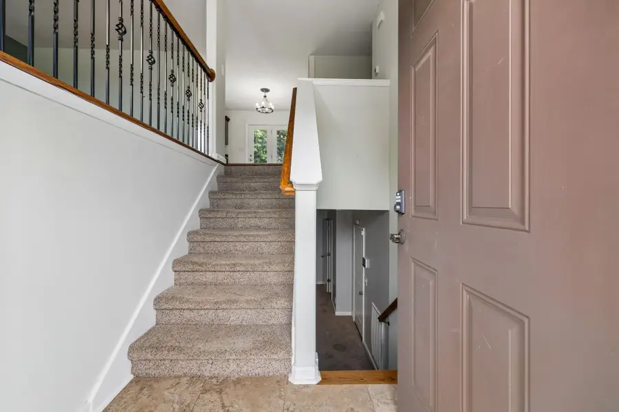 717 Arrowfield Dr, Clarksville, TN 37042 - #2