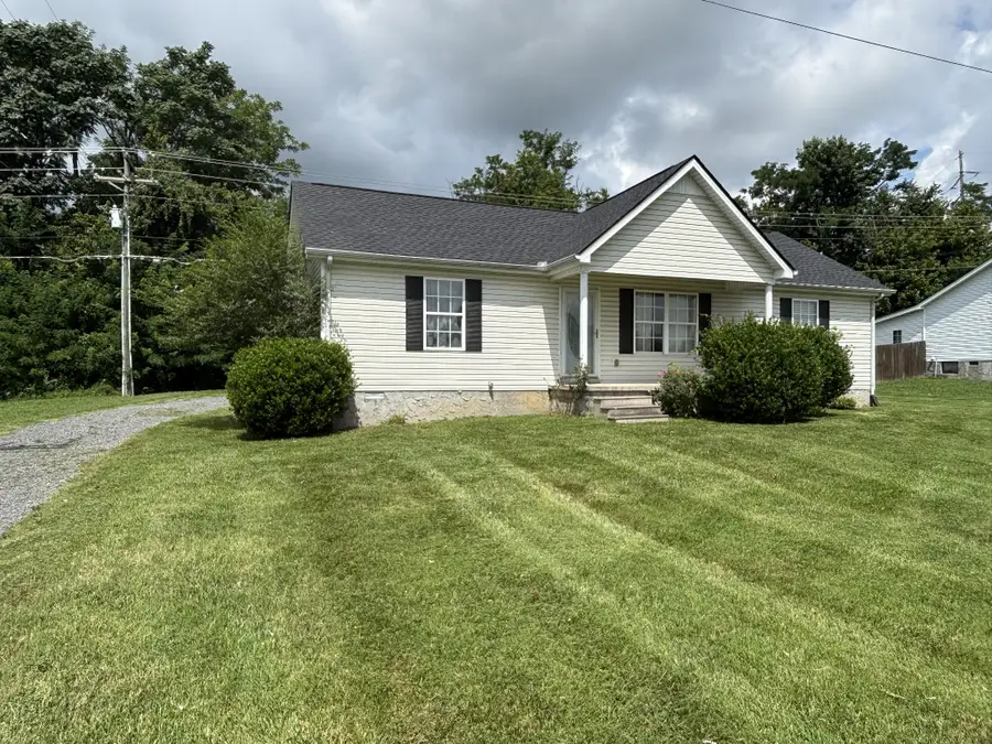 84 Kristen Dr, Lafayette, TN 37083 - #2