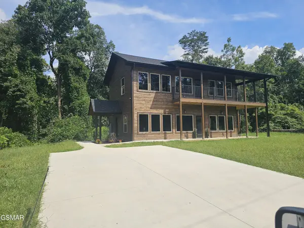 2613 Highland Park Drive, Pigeon Forge, TN 37863