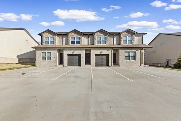 279 Smithson Ln, Clarksville, TN 37040