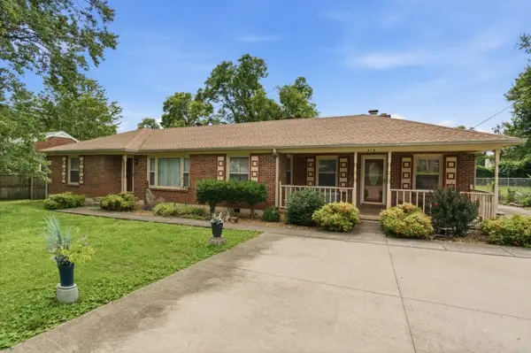412 Blue Hills Dr, Nashville, TN 37214 - #2