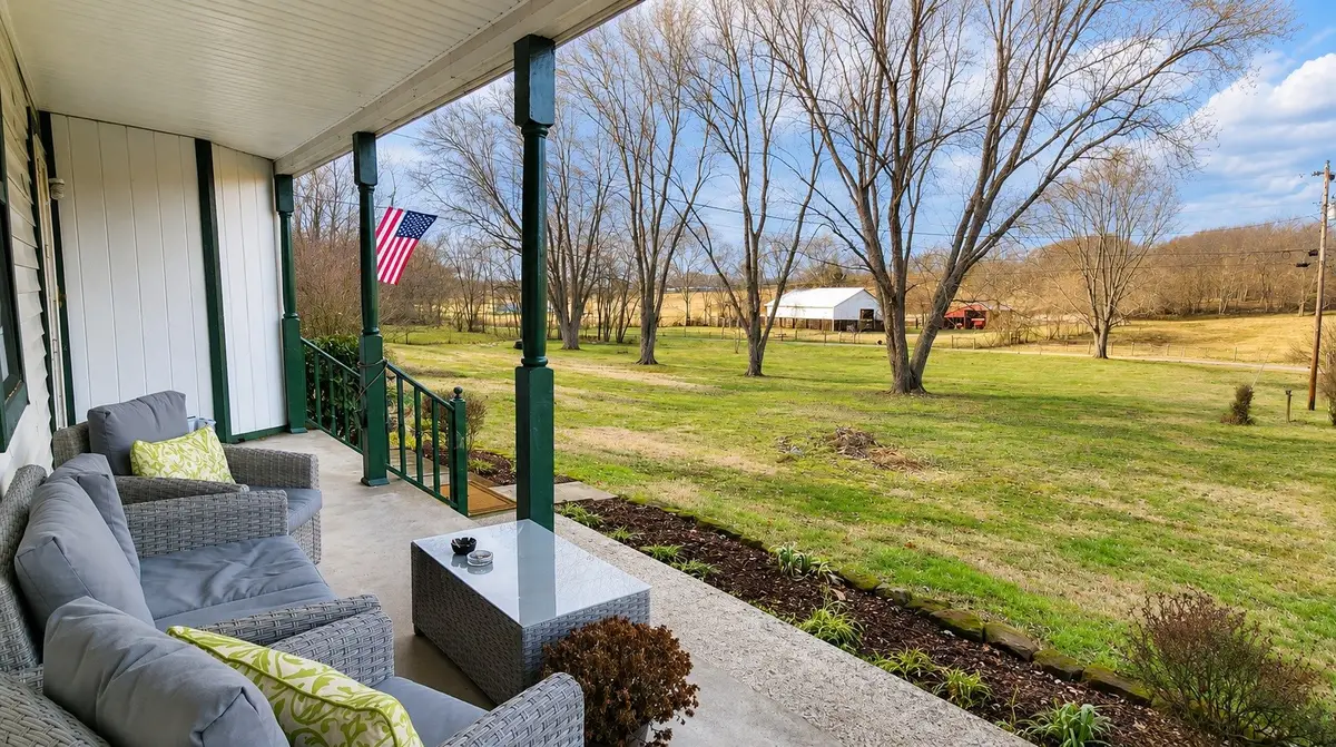 2877 Bryant Rd, Culleoka, TN 38451 - #1