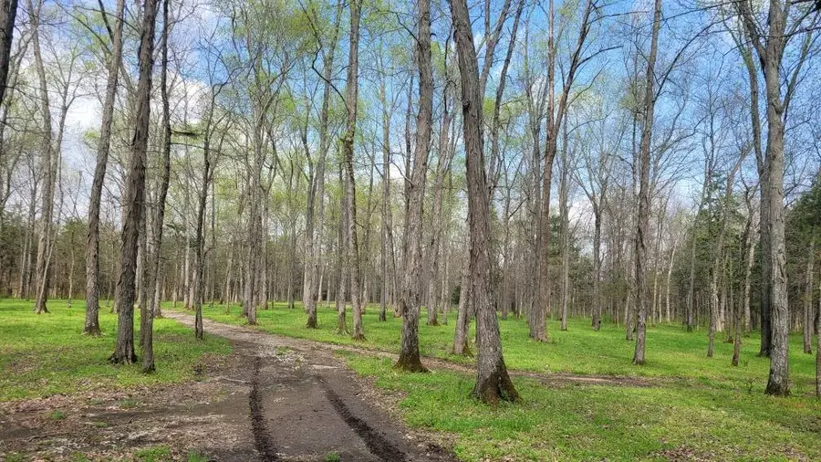 0 Pass Rd, Shelbyville, TN 37160 - #2