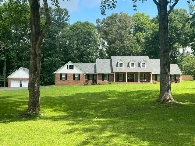 416 Powers Rd, Manchester, TN 37355 - #1