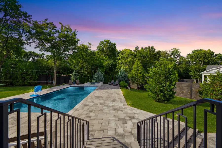 848 W Hillwood Dr, Nashville, TN 37205 - #2