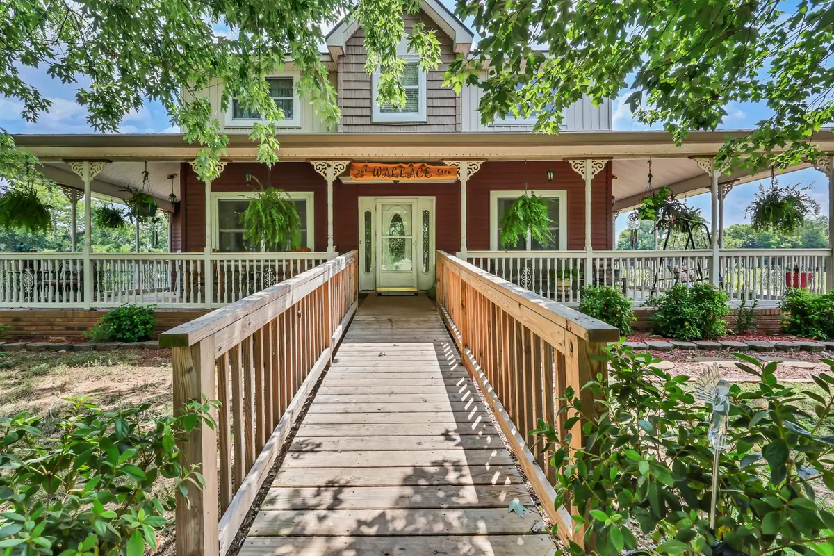 2960 Old Clarksville Spgfld Rd, Adams, TN 37010 - #1