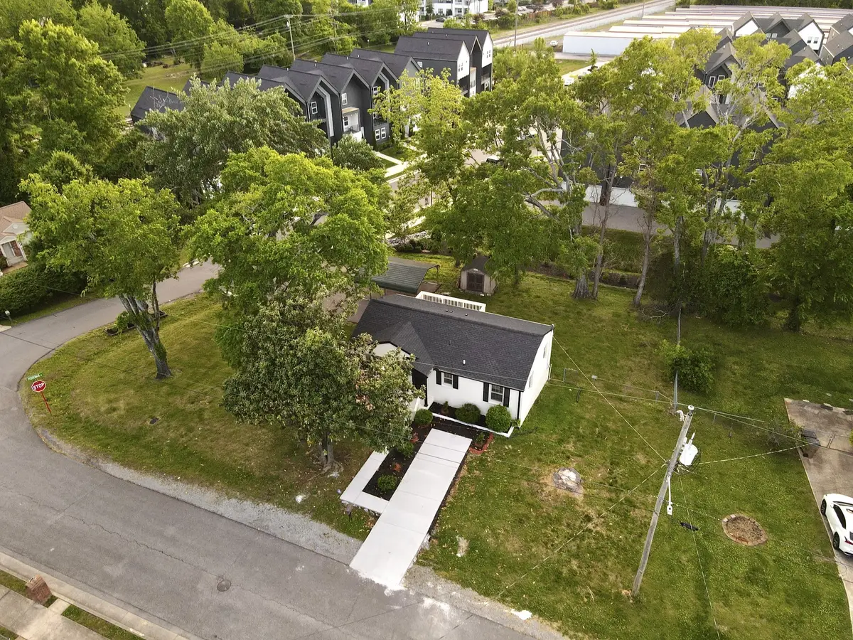 126 Donelsonwood Dr, Nashville, TN 37214 - #1