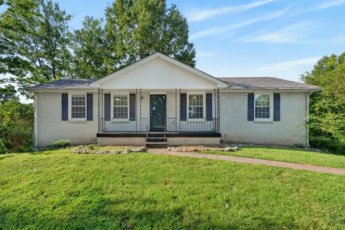 304 Notgrass Rd, Clarksville, TN 37042 - #1