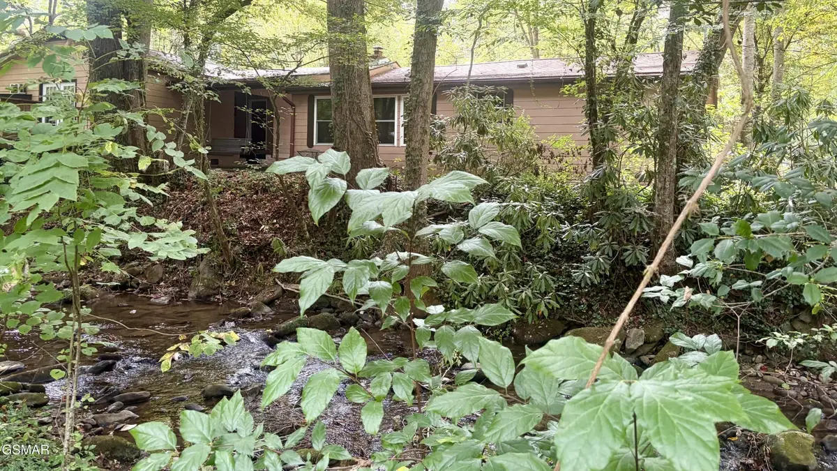 4413 E Scenic Drive, Gatlinburg, TN 37738 - #1