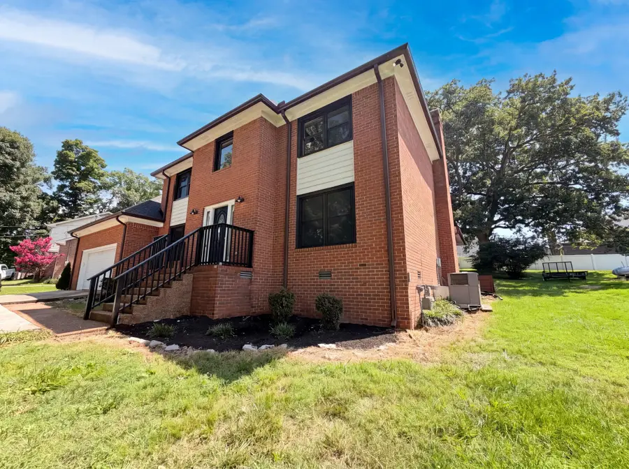141 East Dr, Hendersonville, TN 37075 - #2
