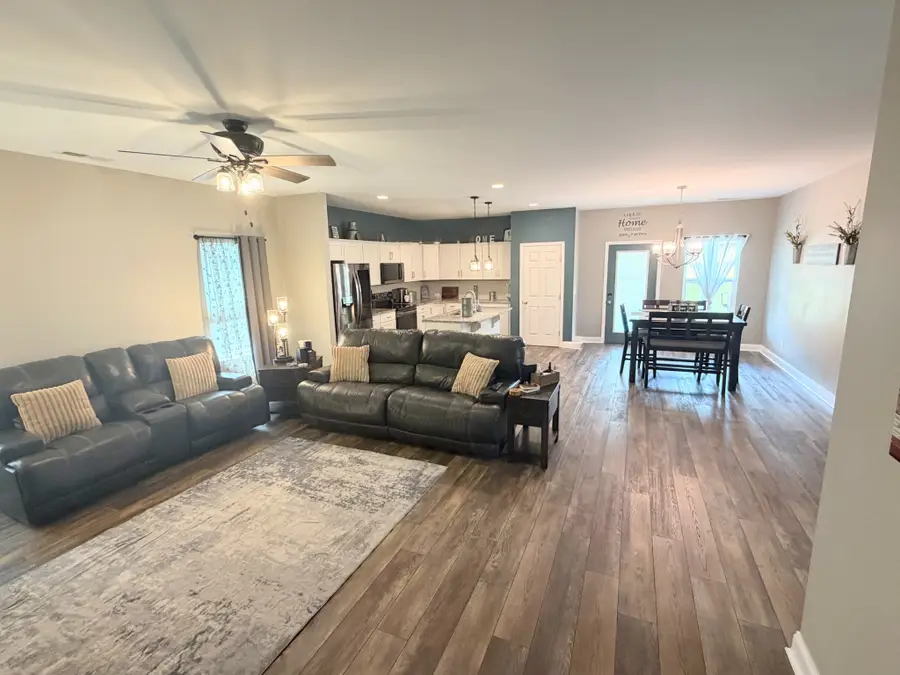 1036 Westgate Dr, Gallatin, TN 37066 - #3