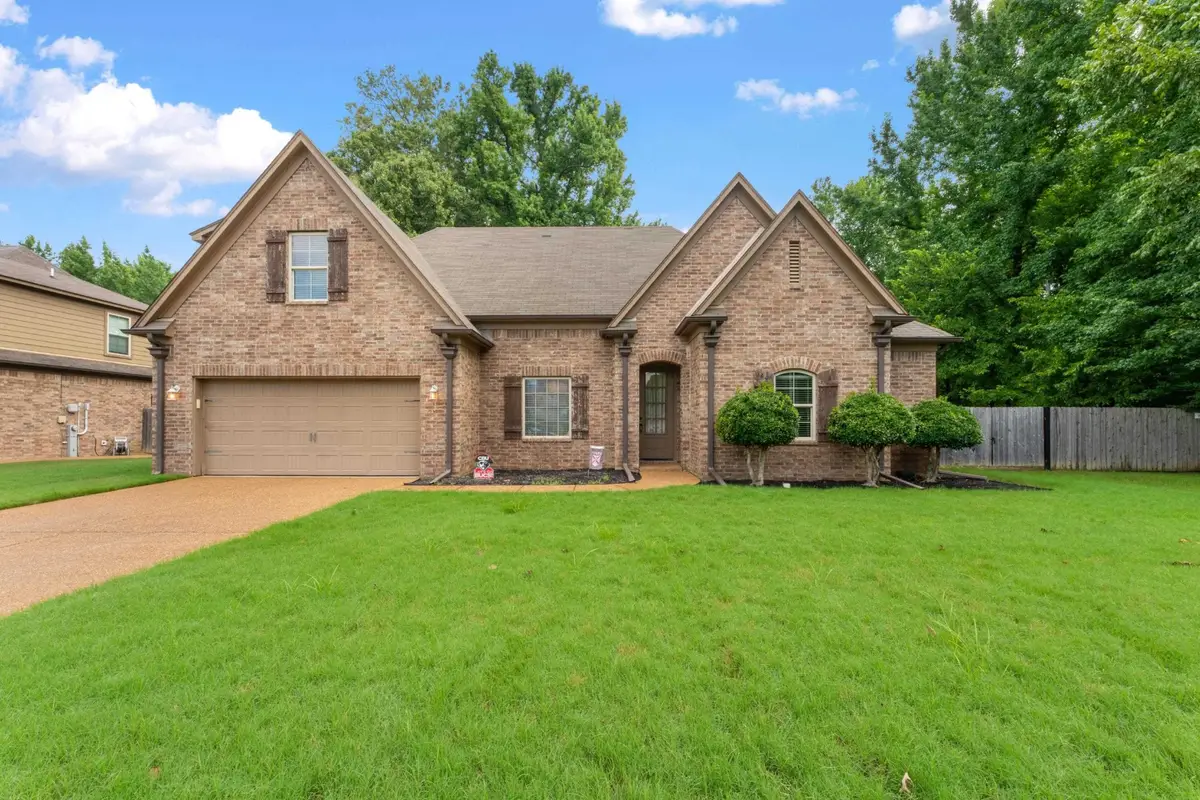6274 Bending River Rd, Bartlett, TN 38135 - #1