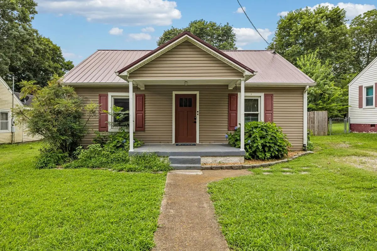305 Eugene Rd, Columbia, TN 38401 - #1