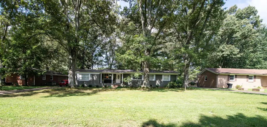 207 Old Fort St, Tullahoma, TN 37388 - #2