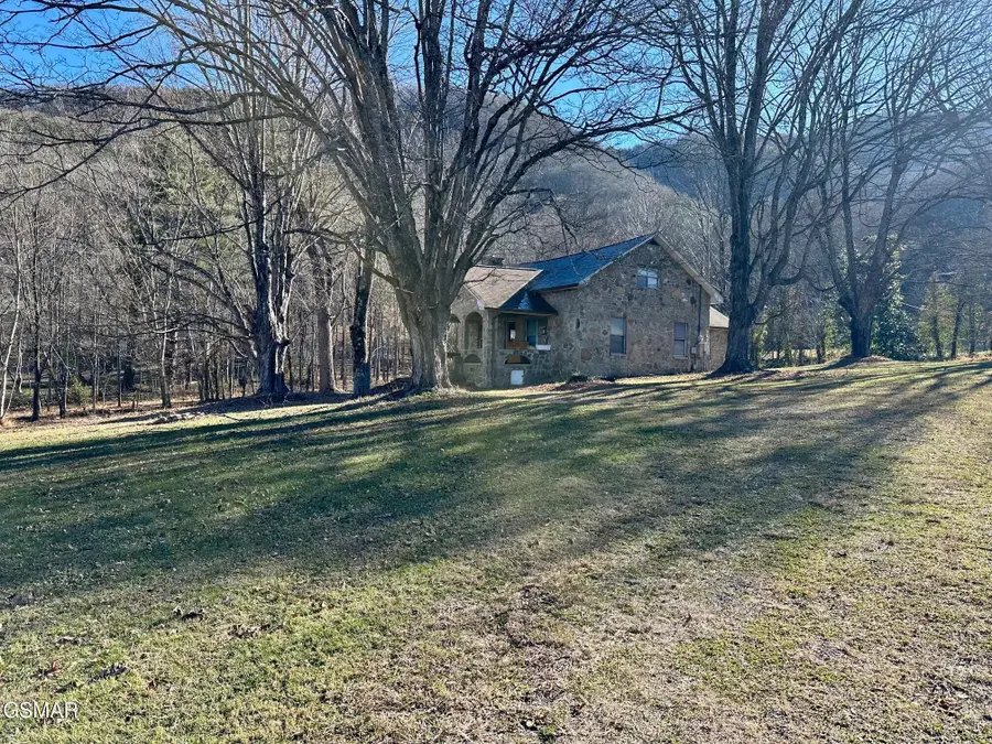 3528 Sugar Camp Circle, Sevierville, TN 37862 - #2