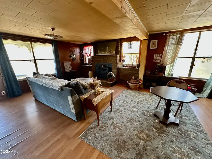 3528 Sugar Camp Circle, Sevierville, TN 37862 - #3