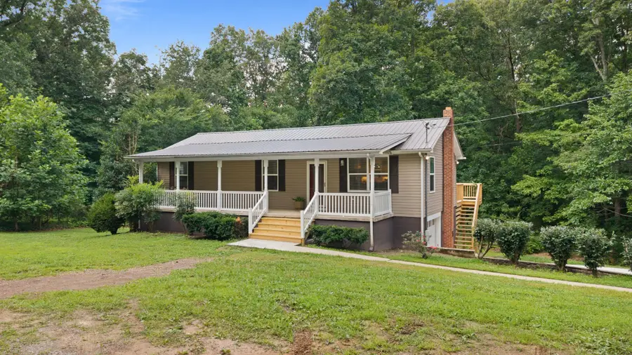 1330 Promise Land Rd, Charlotte, TN 37036 - #2