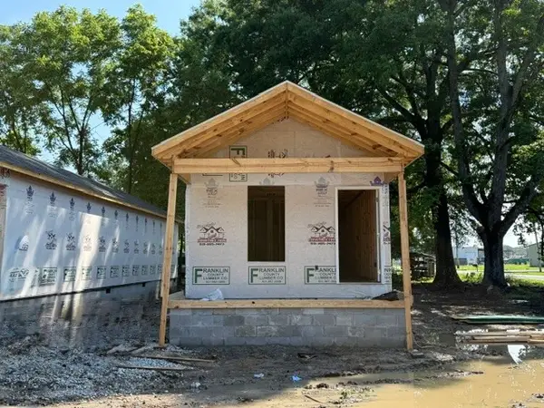 321 S Gentry St, Tullahoma, TN 37388