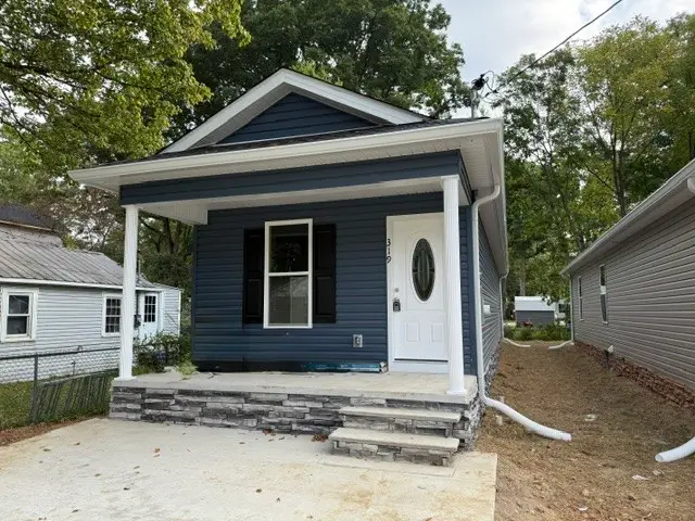 319 Gentry St, Tullahoma, TN 37388 - #2