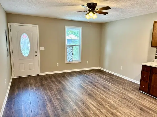 319 Gentry St, Tullahoma, TN 37388 - #3