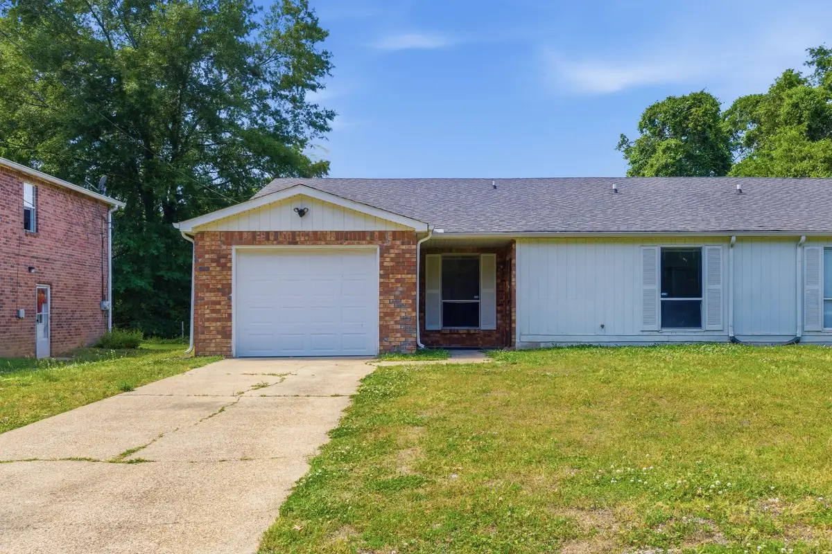 1440 E Cedar Ln, Madison, TN 37115 - #1