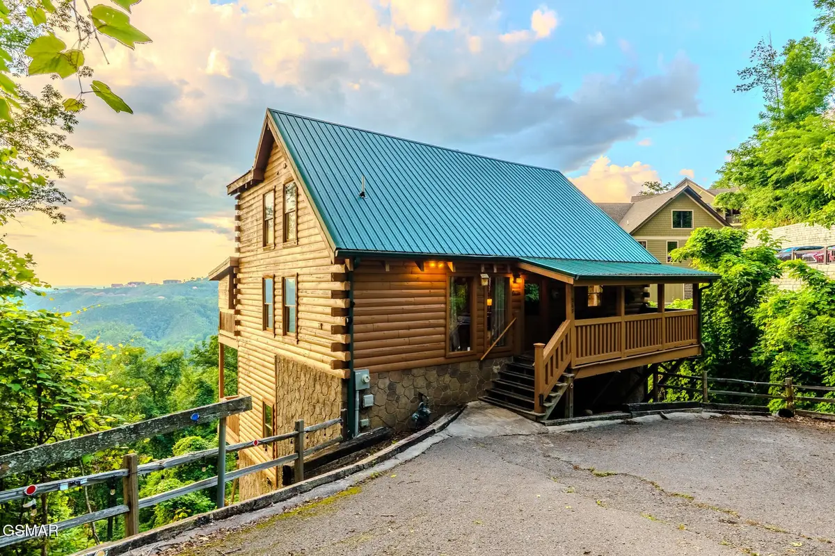 569 Forest Springs Drive, Gatlinburg, TN 37738 - #1