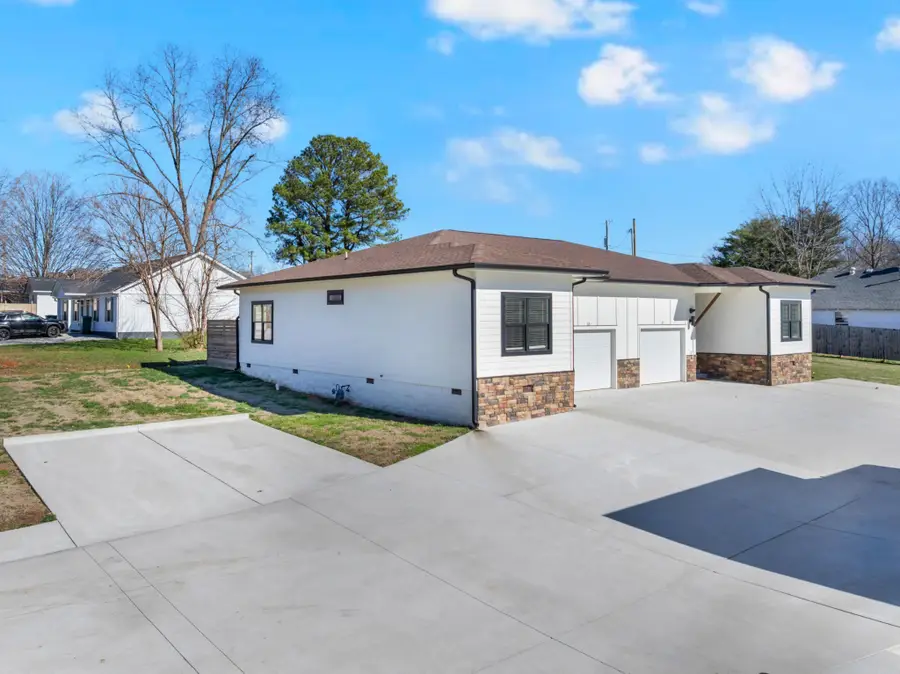 65 Duncan Ln, Winchester, TN 37398 - #2