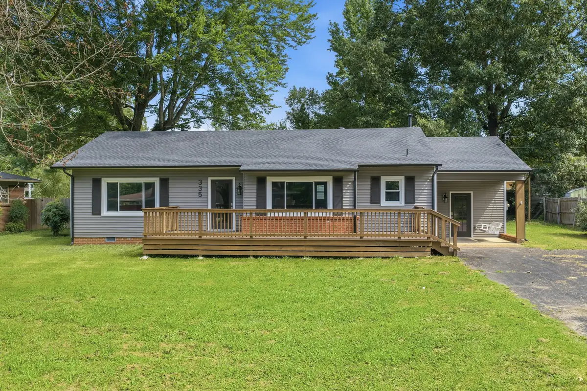 335 Mebanewood Dr, Huntingdon, TN 38344 - #1