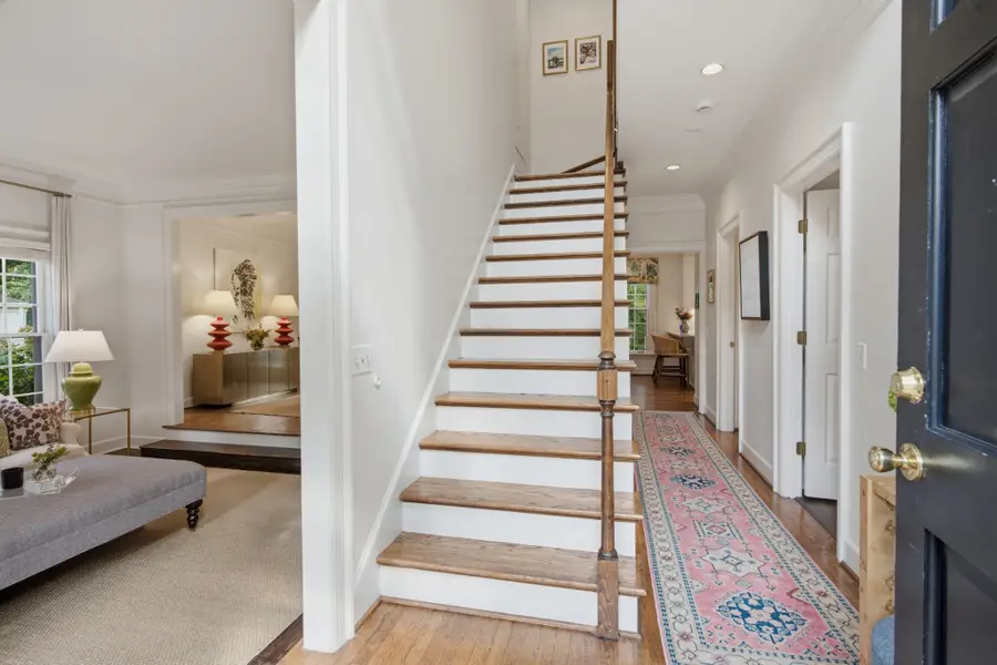 3822 Woodmont Ln, Nashville, TN 37215 - #3