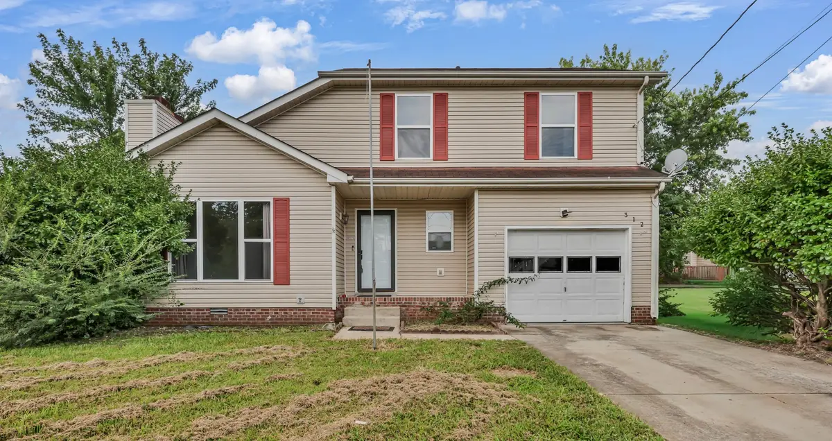 312 Broadmore Dr, Clarksville, TN 37042 - #1