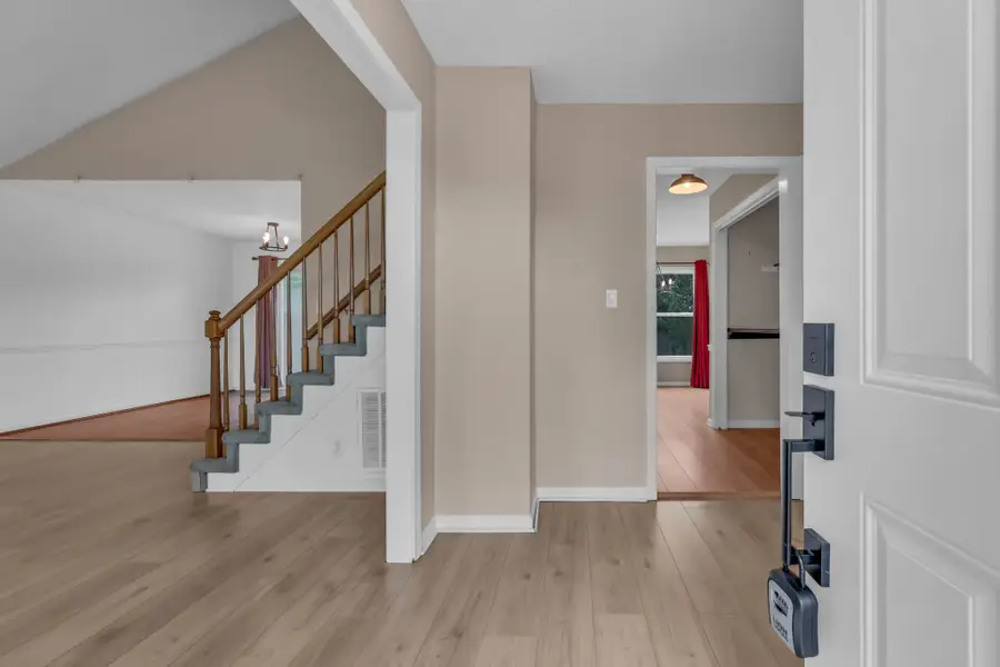 312 Broadmore Dr, Clarksville, TN 37042 - #2