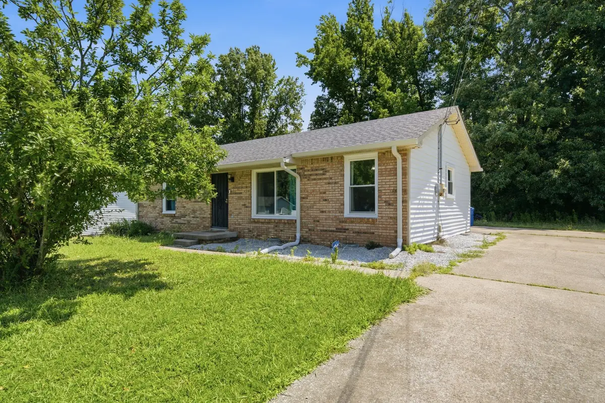 535 Donna Dr, Clarksville, TN 37042 - #1