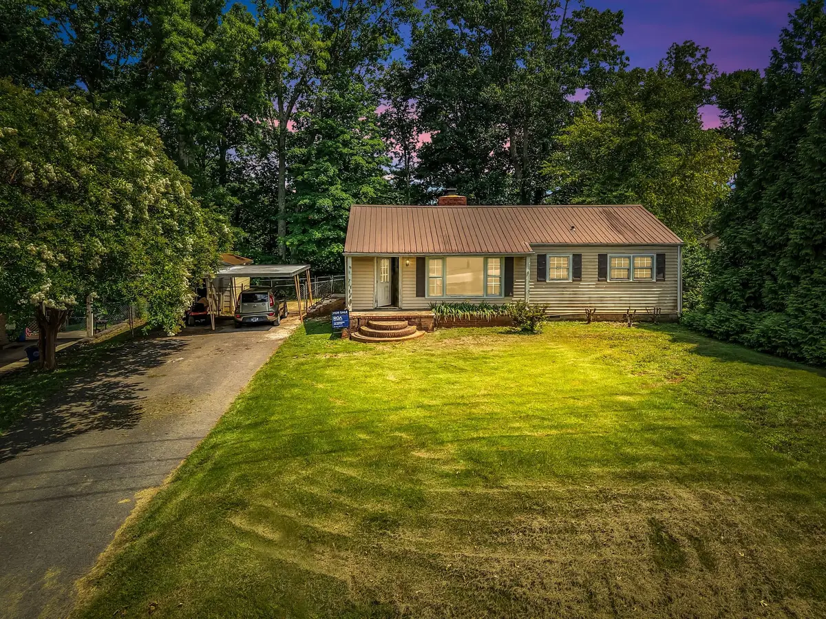 205 Cliffside Ave, Shelbyville, TN 37160 - #1