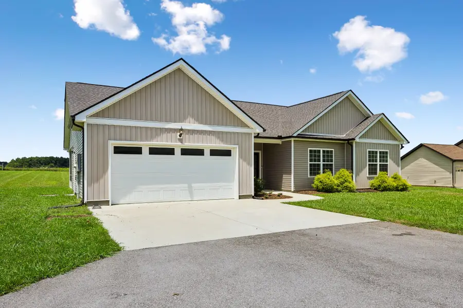731 N Main St, Morrison, TN 37357 - #3