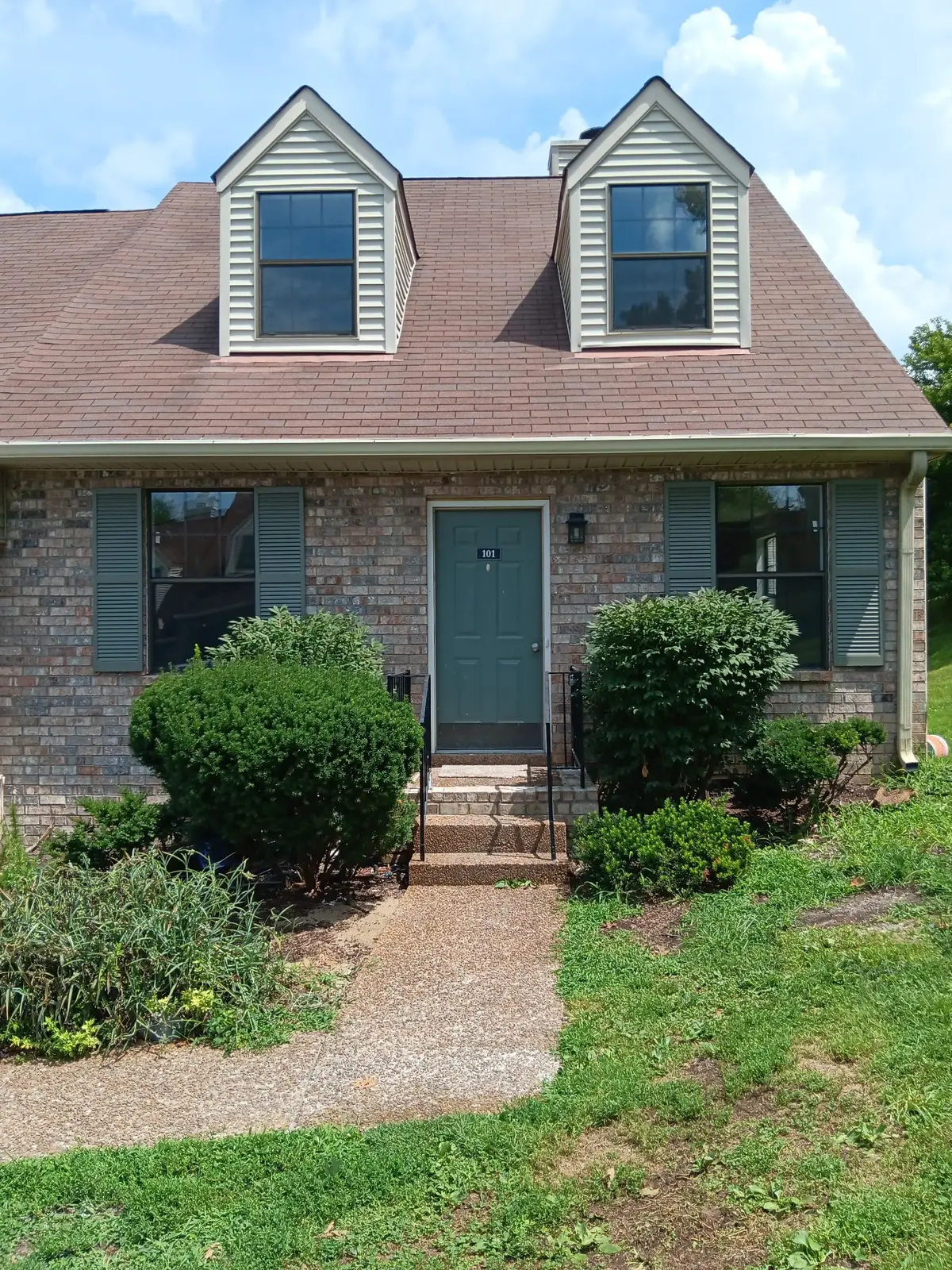 101 Deerpoint Ln, Hendersonville, TN 37075 - #1