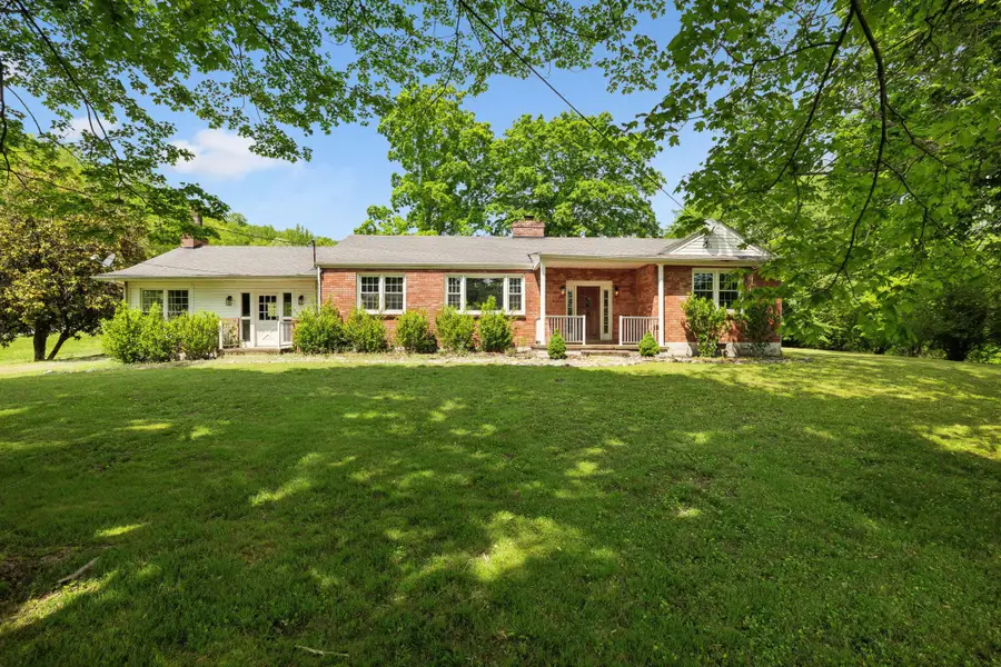 1155 Ridge Hill Rd, Goodlettsville, TN 37072 - #2
