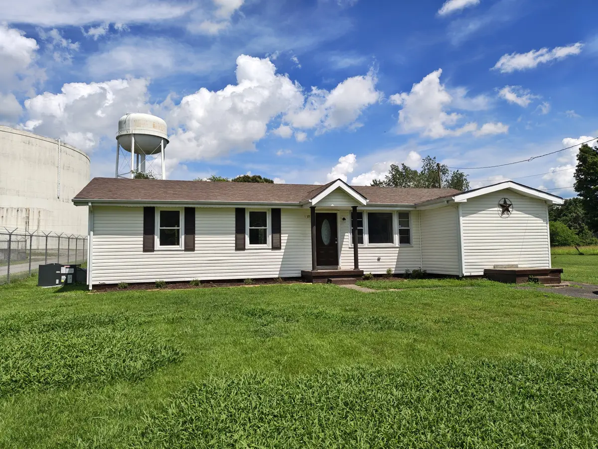 1375 Moss Rd, Clarksville, TN 37043 - #1
