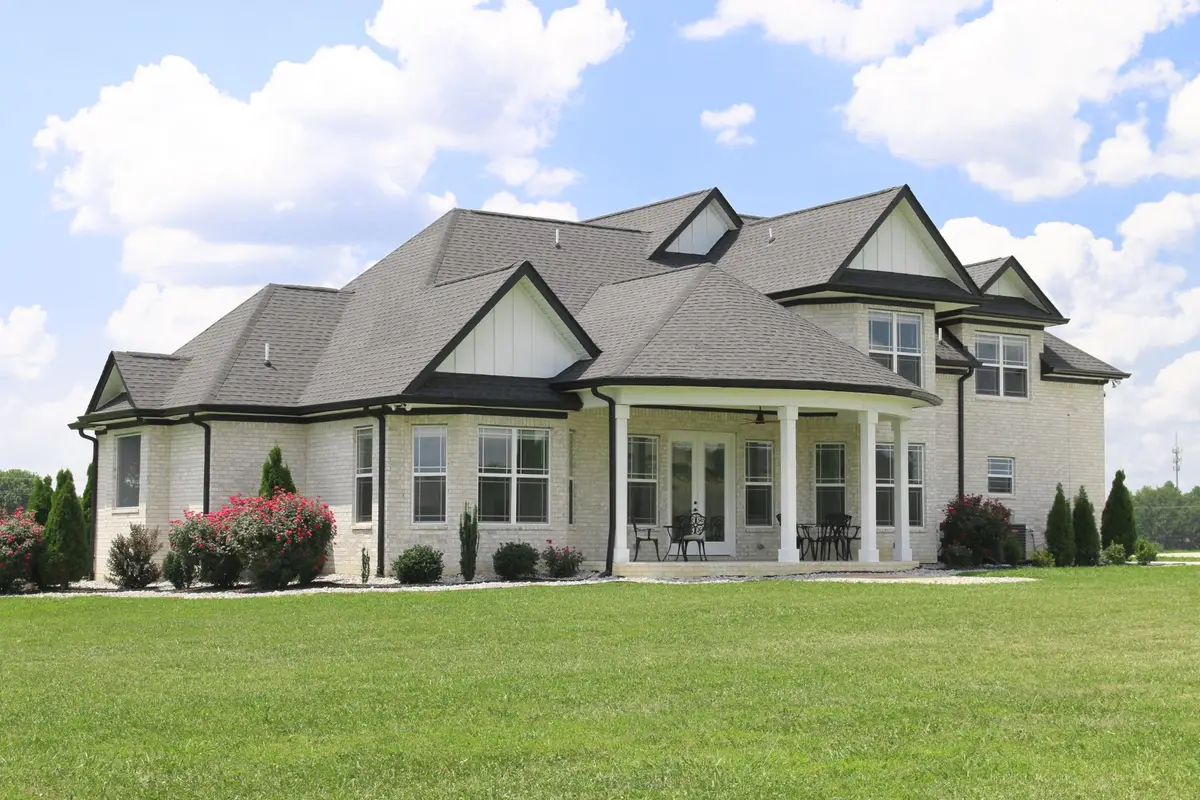 2487 Tom Austin Hwy, Greenbrier, TN 37073 - #1
