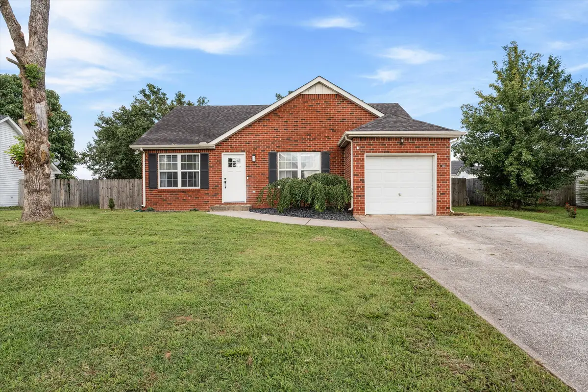 416 Barking Dr, Smyrna, TN 37167 - #1