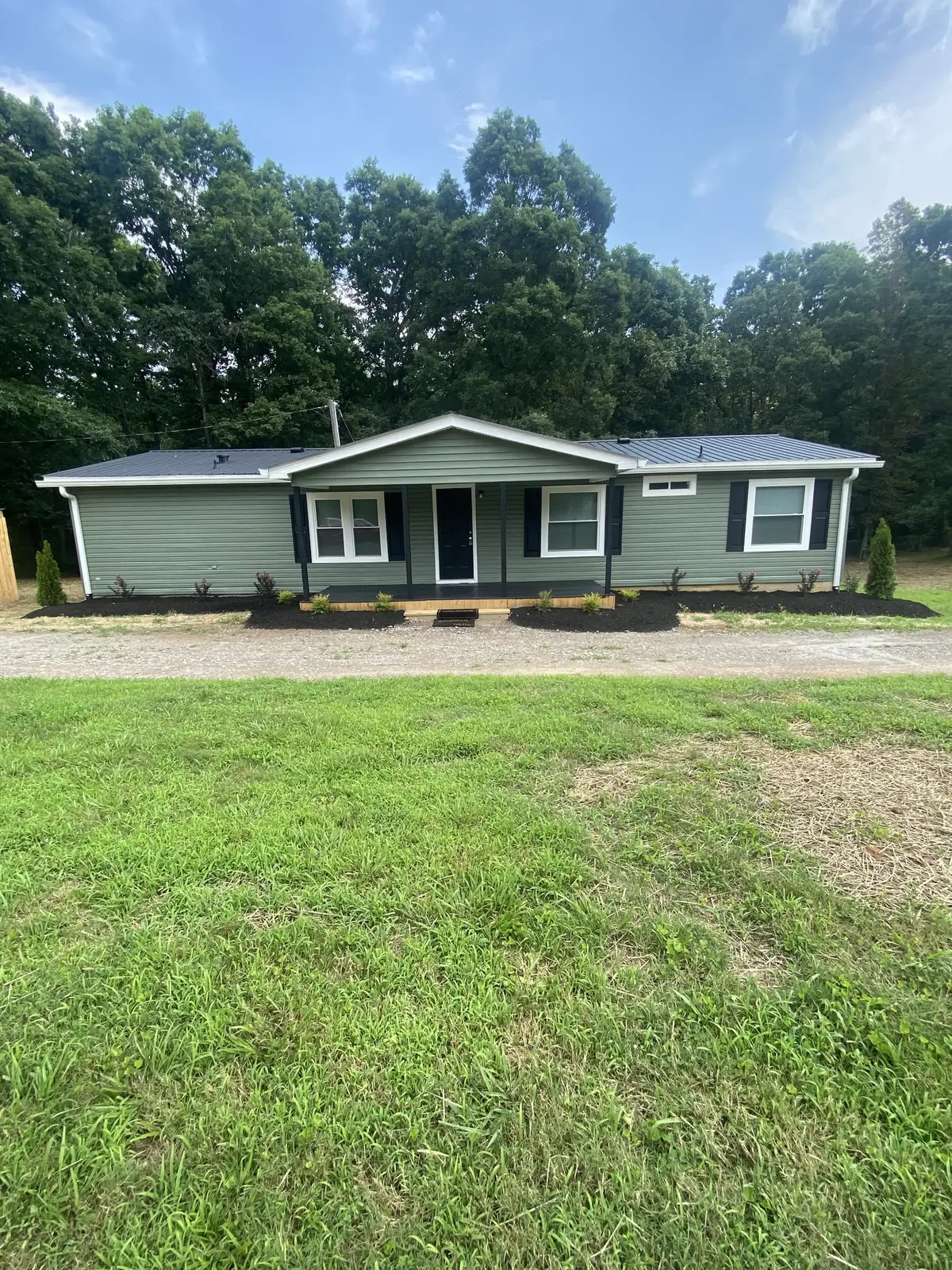 6420 Cochran Ln, Lyles, TN 37098 - #1